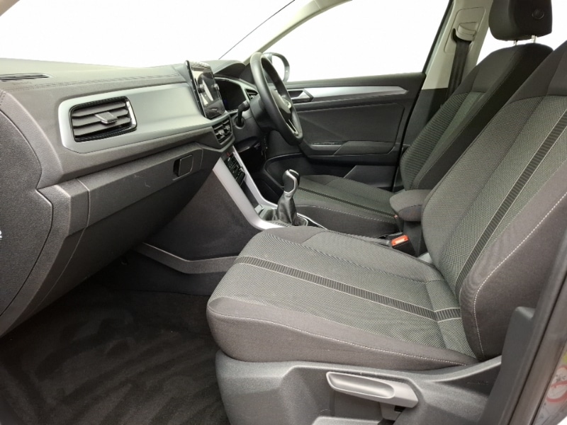 Used Volkswagen T-Roc 2023 for sale - 78219791: Photo 5