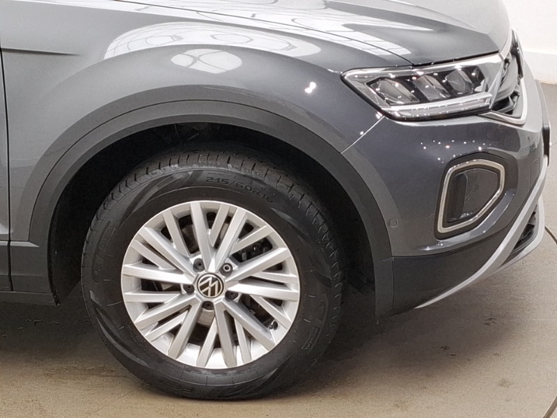 Used Volkswagen T-Roc 2023 for sale - 78219791: Photo 9