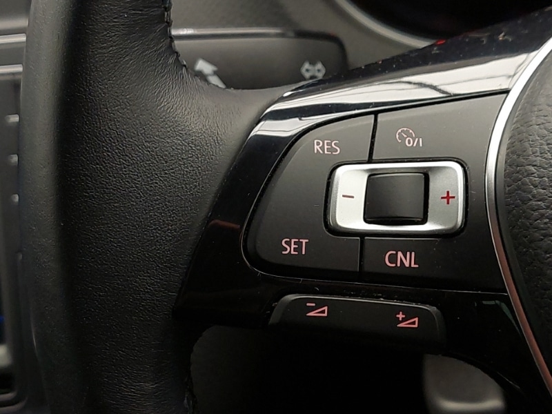 Used Volkswagen Polo 2017 for sale - 76717914: Photo 18