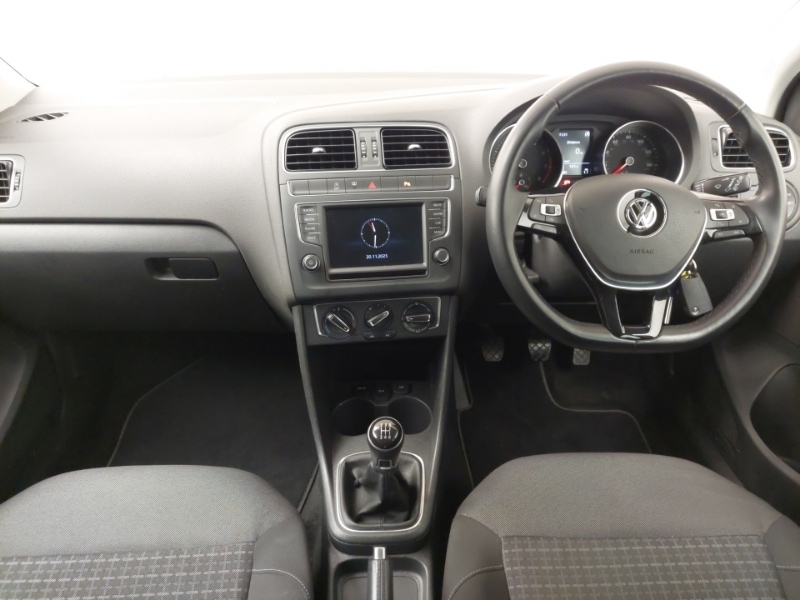 Used Volkswagen Polo 2017 for sale - 76717914: Photo 2