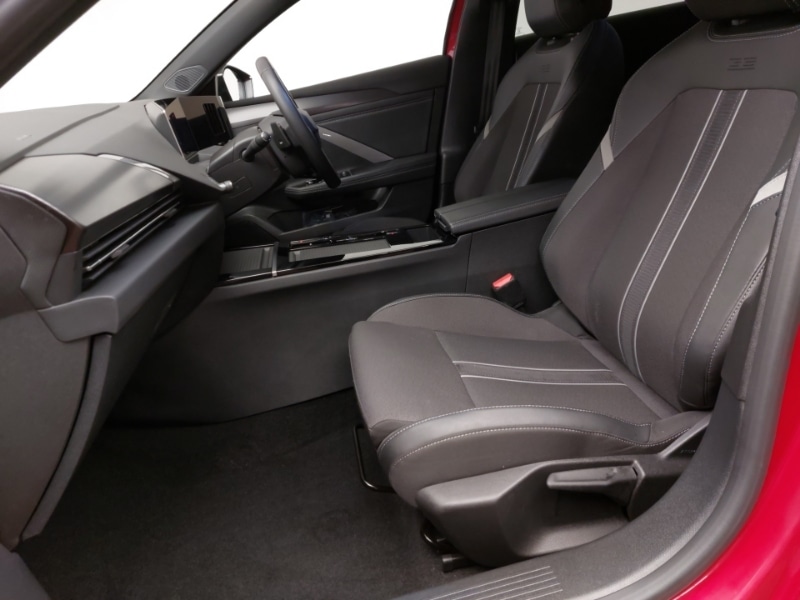 Used Vauxhall Astra 2023 for sale - 78113016: Photo 5