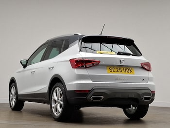 Used SEAT Arona 2025 for sale - 76579376: Photo