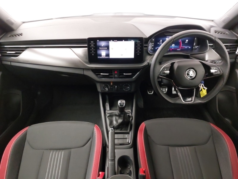 Used Skoda Kamiq 2023 for sale - 76838969: Photo 2