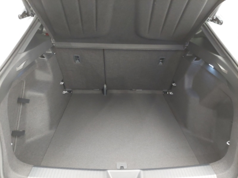 Used Cupra Tavascan 2025 for sale - 76699850: Photo 8