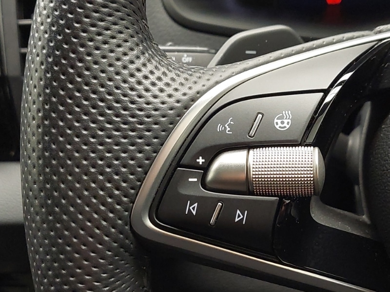 Used Skoda Karoq 2024 for sale - 77183940: Photo 18