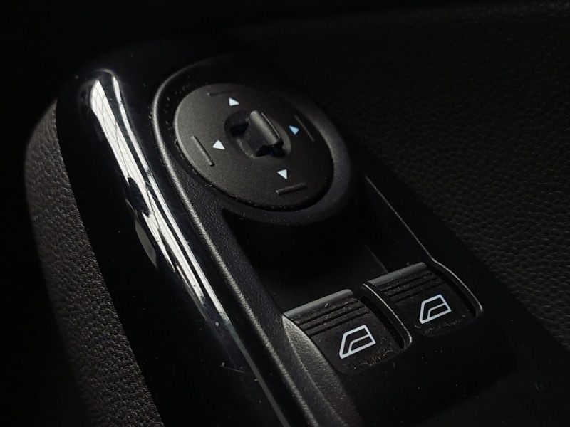 Used Ford Fiesta 2015 for sale - 76860708: Photo 17