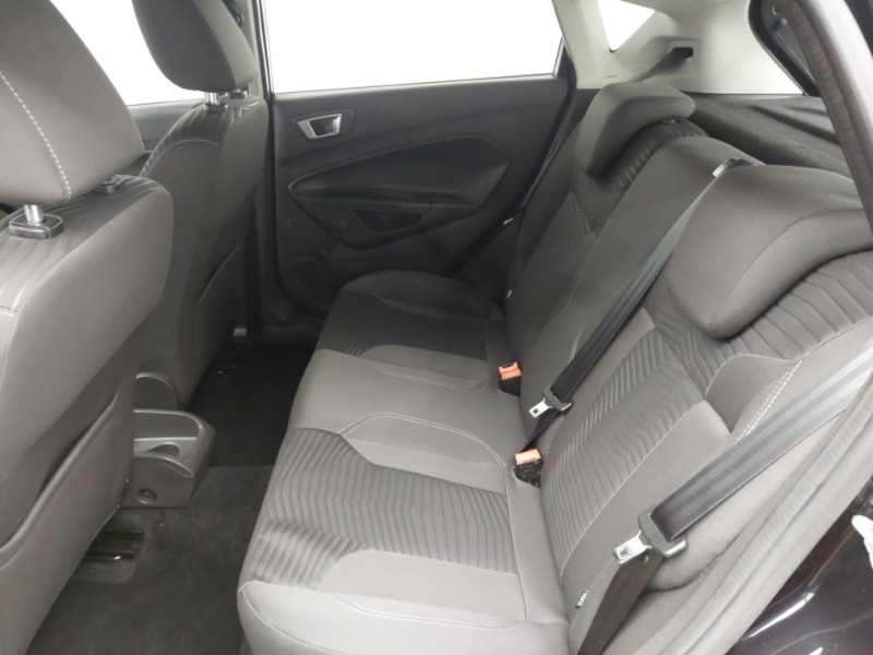 Used Ford Fiesta 2015 for sale - 76860708: Photo 6