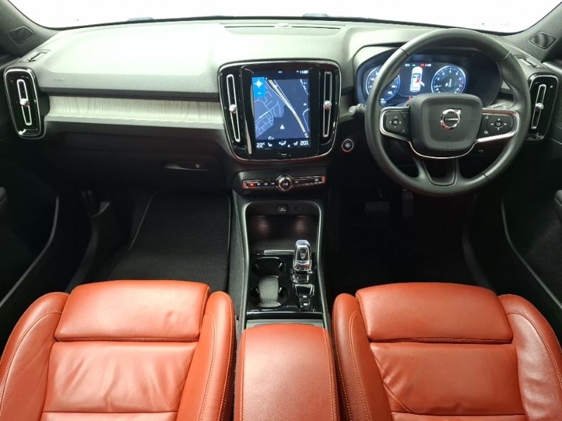 Used Volvo XC40 2019 for sale - 78178392: Photo 2