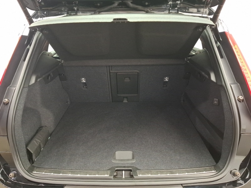 Used Volvo XC40 2019 for sale - 78178392: Photo 8