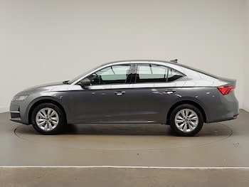 Used Skoda Octavia 2025 for sale - 77338206: Photo