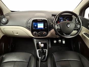 Used Renault Captur 2019 for sale - 79273994: Photo