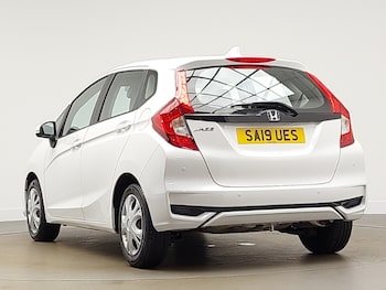 Used Honda Jazz 2019 for sale - 76275729: Photo 3