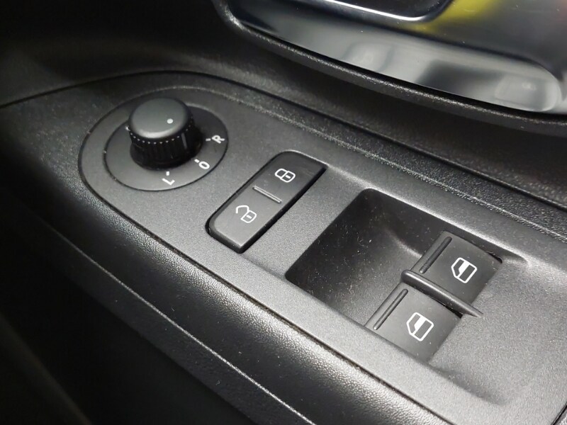 Used Volkswagen up! 2017 for sale - 77273368: Photo 16