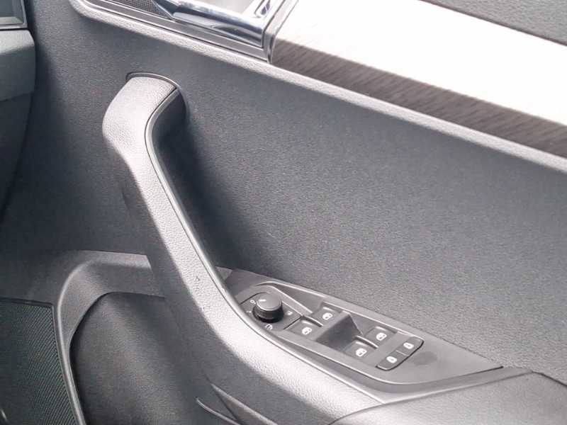 Used Skoda Karoq 2024 for sale - 76704744: Photo 11