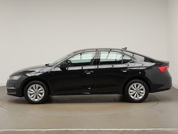 Used Skoda Octavia 2025 for sale - 77491181: Photo