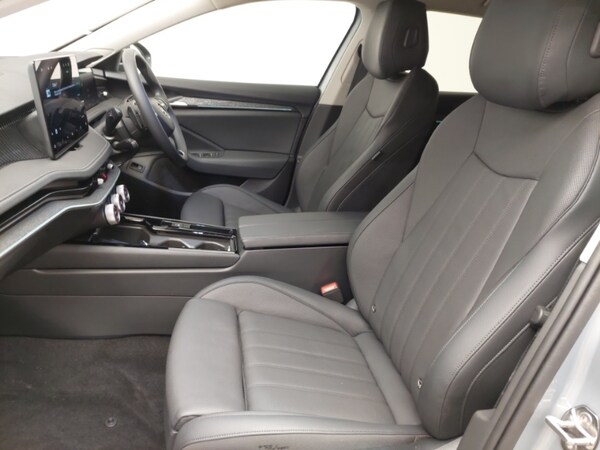 Used Skoda Superb 2024 for sale - 75309796: Photo 5