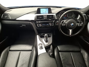 Used BMW 3 Series 2017 for sale - 77663935: Photo