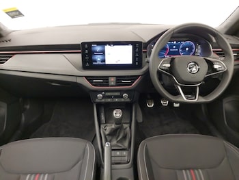 Used Skoda Kamiq 2024 for sale - 76129795: Photo 2