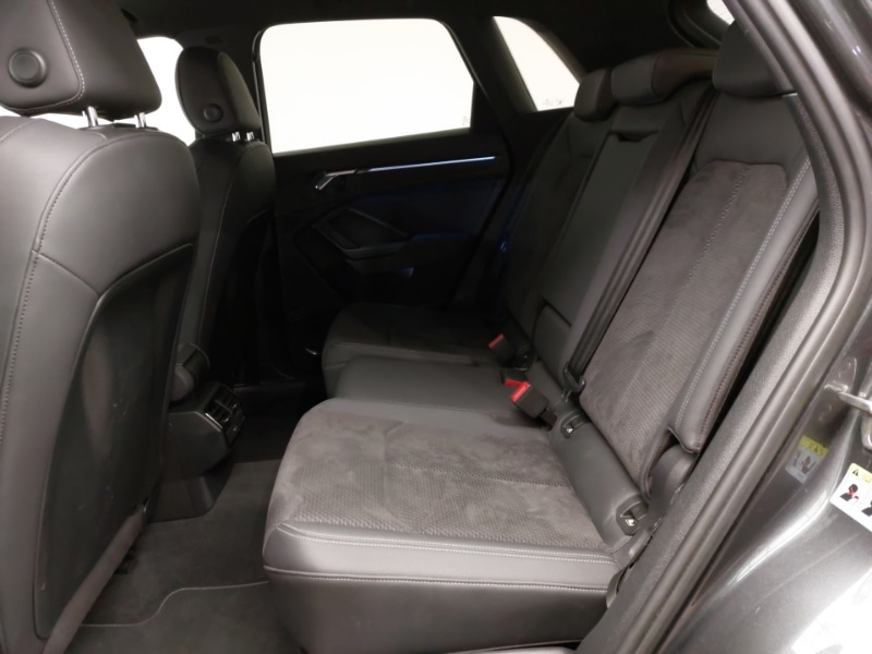 Used Audi Q3 2019 for sale - 76325408: Photo 6