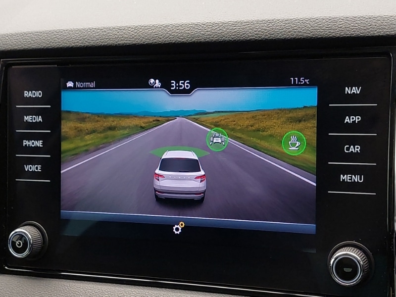 Used Skoda Karoq 2021 for sale - 76630722: Photo 16