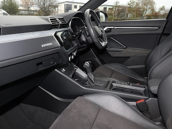 Used Audi Q3 2019 for sale - 77569261: Photo