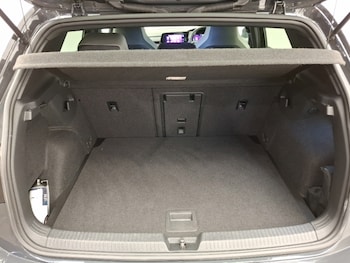 Used Volkswagen Golf 2021 for sale - 78046320: Photo