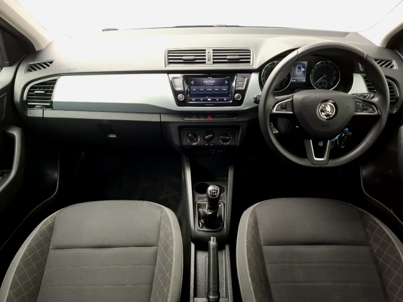 Used Skoda Fabia 2019 for sale - 77265384: Photo 2