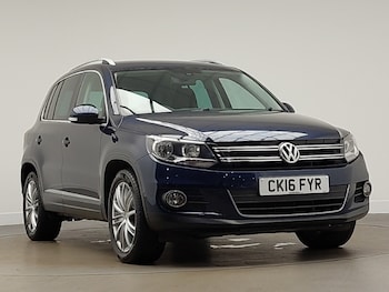 Volkswagen - Tiguan