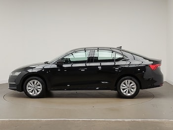 Used Skoda Octavia 2025 for sale - 77338199: Photo