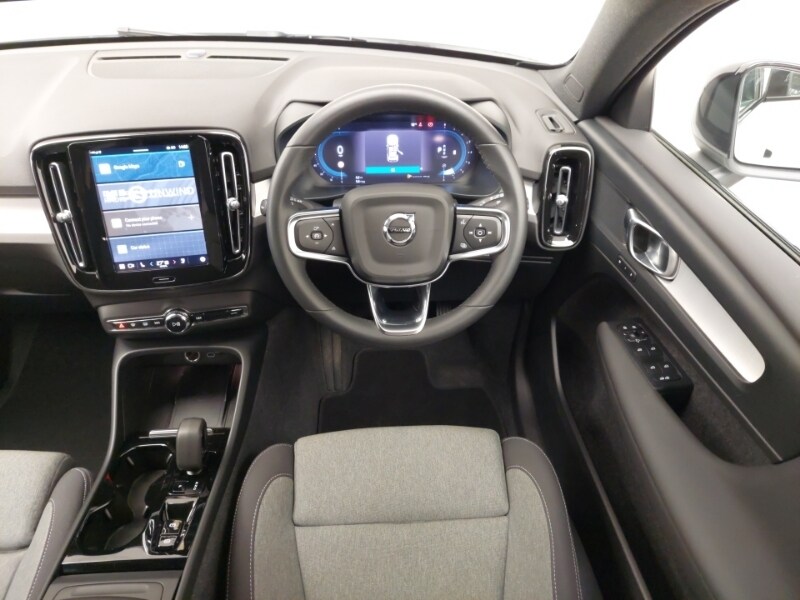 Used Volvo XC40 2023 for sale - 77209201: Photo 7