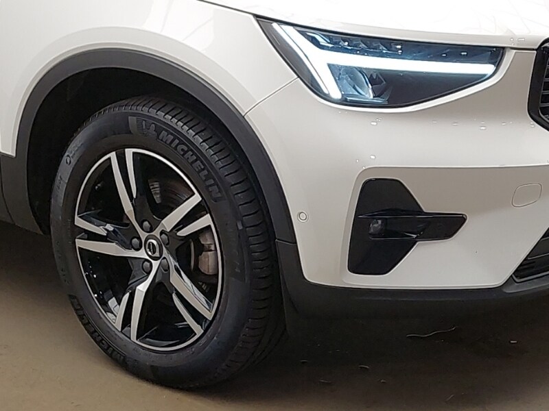 Used Volvo XC40 2023 for sale - 77209201: Photo 9