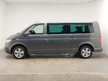 Used Volkswagen Transporter Shuttle 2024 for sale - 78364845: Photo