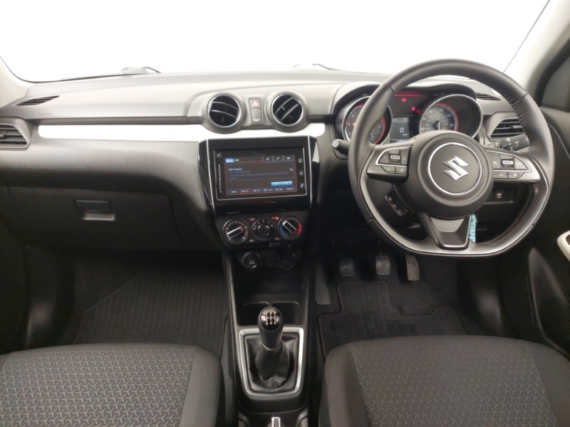 Used Suzuki Swift 2021 for sale - 77183939: Photo 2