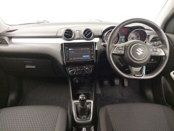 Used Suzuki Swift 2021 for sale - 77183939: Photo