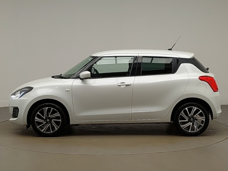 Used Suzuki Swift 2021 for sale - 77183939: Photo 4