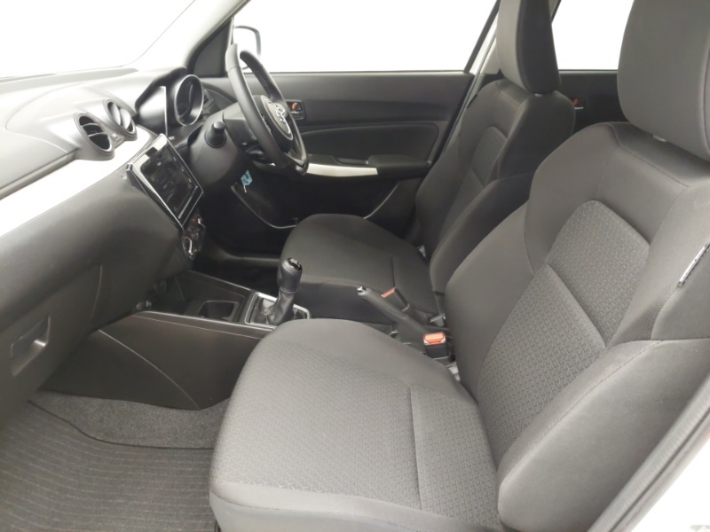 Used Suzuki Swift 2021 for sale - 77183939: Photo 5