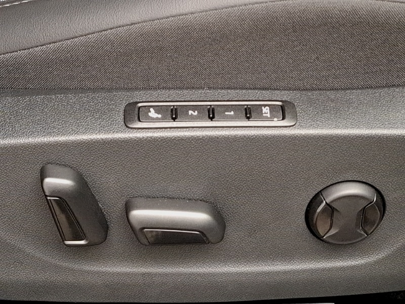 Used Skoda Enyaq 2025 for sale - 77311849: Photo 15