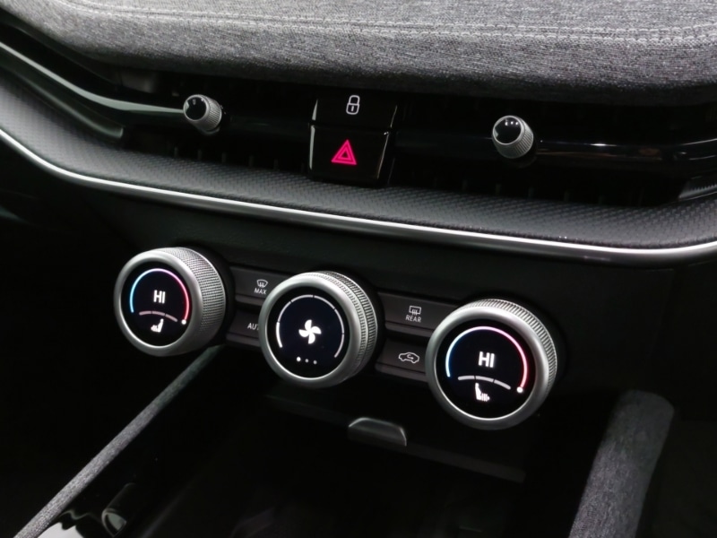 Used Skoda Superb 2025 for sale - 77126640: Photo 15