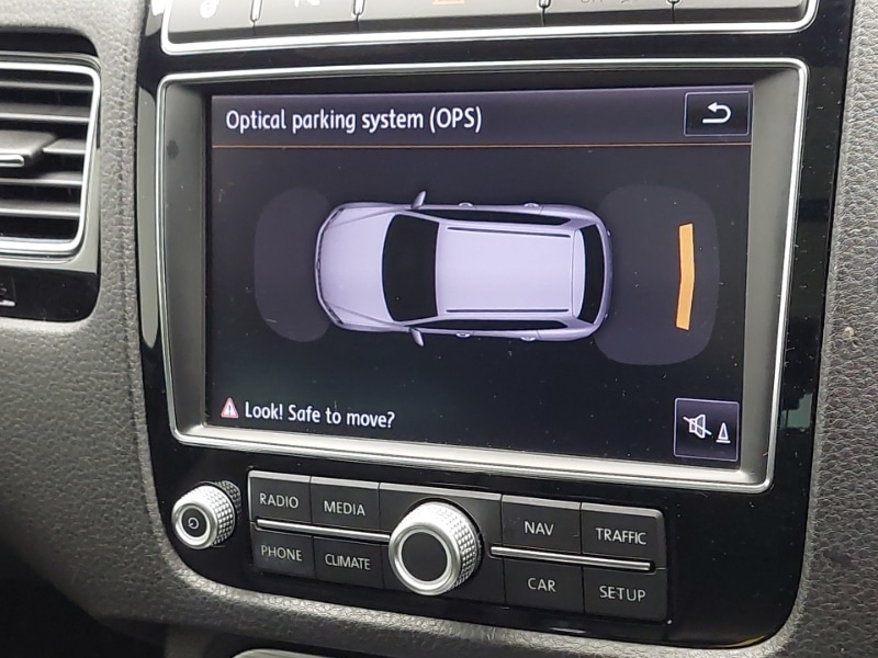 Used Volkswagen Touareg 2017 for sale - 76924999: Photo 14