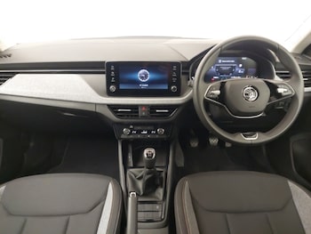 Used Skoda Kamiq 2024 for sale - 76195521: Photo 2