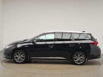 Used Toyota Auris 2017 for sale - 78735141: Photo