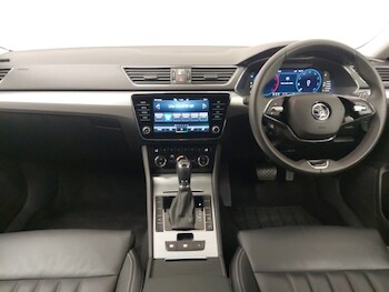 Used Skoda Superb 2023 for sale - 76199281: Photo