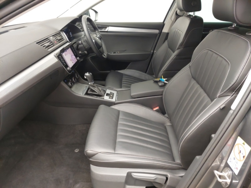Used Skoda Superb 2023 for sale - 76199281: Photo 5
