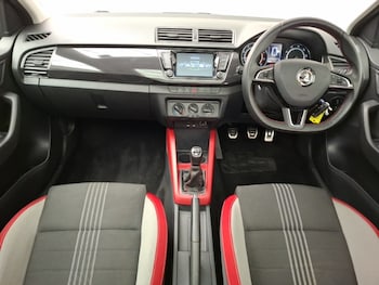 Used Skoda Fabia 2018 for sale - 76465180: Photo