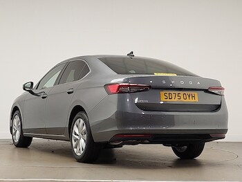 Used Skoda Superb 2025 for sale - 77338205: Photo