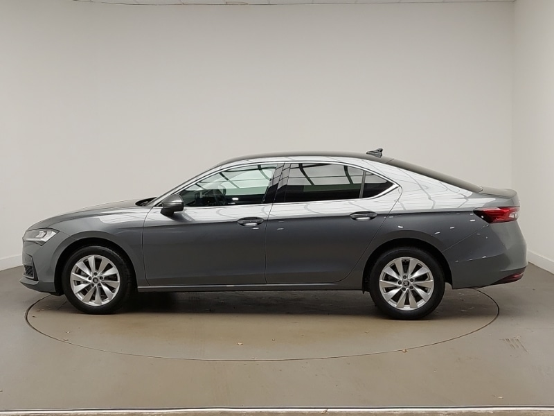 Used Skoda Superb 2025 for sale - 77338205: Photo 4