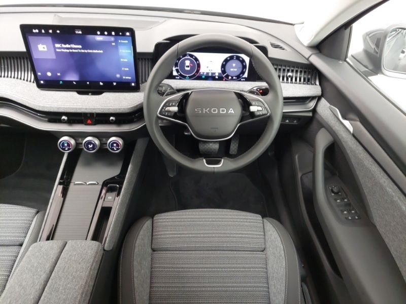 Used Skoda Superb 2025 for sale - 77338205: Photo 7