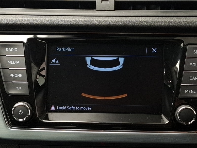 Used Skoda Fabia 2017 for sale - 76834306: Photo 11