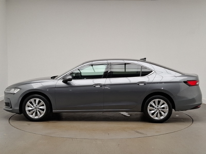 Used Skoda Superb 2025 for sale - 76543638: Photo 4