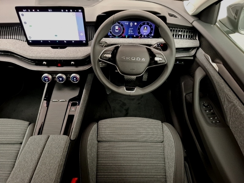 Used Skoda Superb 2025 for sale - 76543638: Photo 7